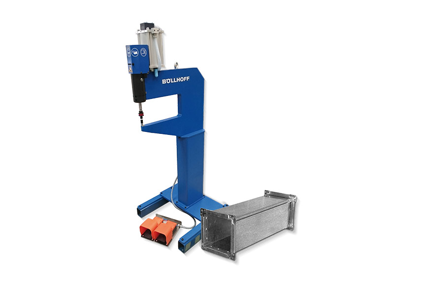 Máquina de clinchado RIVCLINCH® 4006 P50 PASS multifuncional de máxima productividad